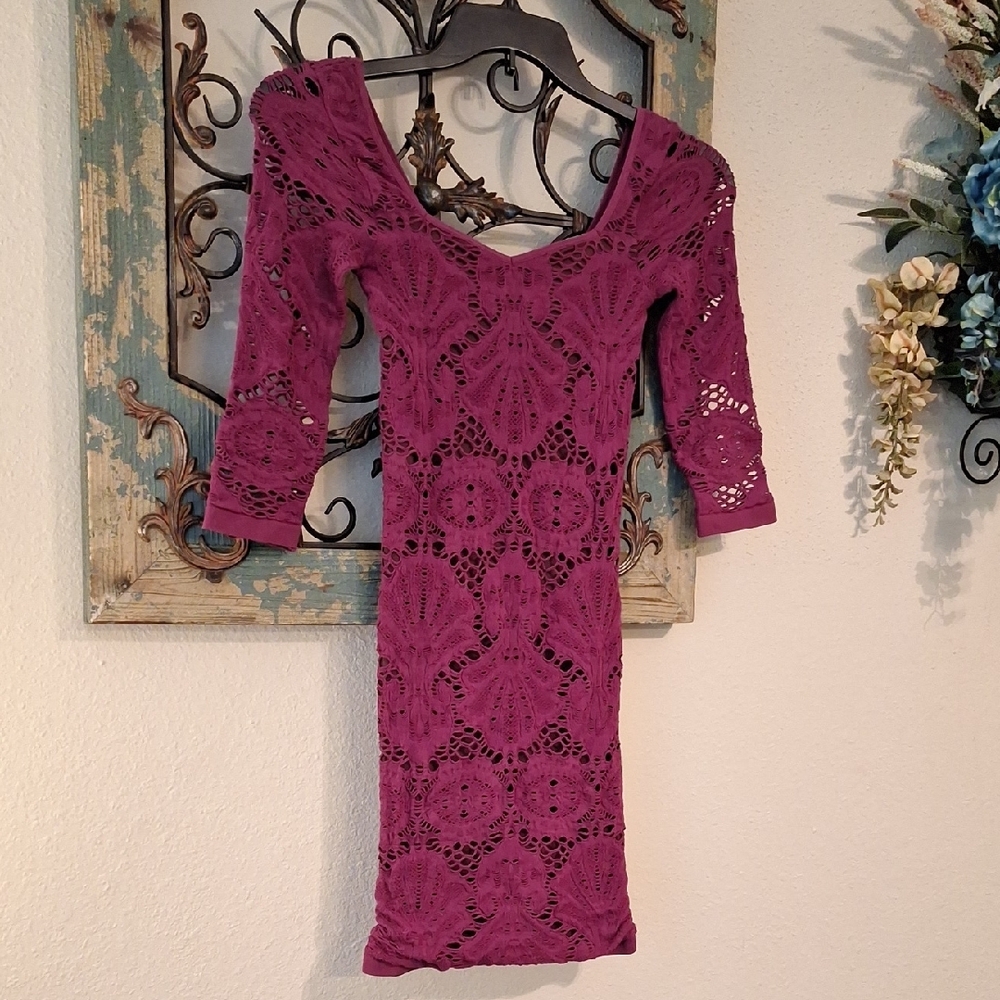 🔥🔥$8.00 Free People Fuchsia Lace Long Sleeve Dress. NWT Size XS/S - Picture 7 of 12